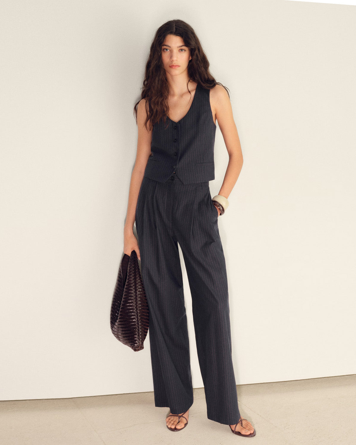 coord sets,bottomwear, topwear,formal, semi-formal,creative workwear, minimal, summer, urban fit,woven,polycotton,black,pinstripes, stripes,pinstripes, slit,button, zipper,regular fit top,vest,waist length top,slit hem,v-neck,sleeveless,button up,pants,straight fit ,full length,straight hem,mid rise waist,pockets,25060043GG,OY2011