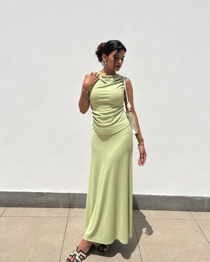 coord sets,sets,vacation, outdoor events,beach, minimal, soft girl, summer, timeless,knitted, stretchable,ribbed,solid,slim fit,fitted,regular length,cowl neck,sleeveless, coord sets,skirts,casual,summer, streetwear,knitted, stretchable,ribbed,green,relaxed fit,ankle length,high rise
25010070GG, OY305