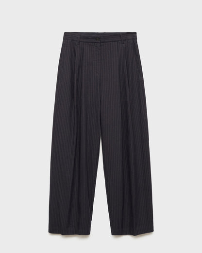 coord sets,bottomwear, topwear,formal, semi-formal,creative workwear, minimal, summer, urban fit,woven,polycotton,black,pinstripes, stripes,pinstripes, slit,button, zipper,regular fit top,vest,waist length top,slit hem,v-neck,sleeveless,button up,pants,straight fit ,full length,straight hem,mid rise waist,pockets,25060043GG,OY2011