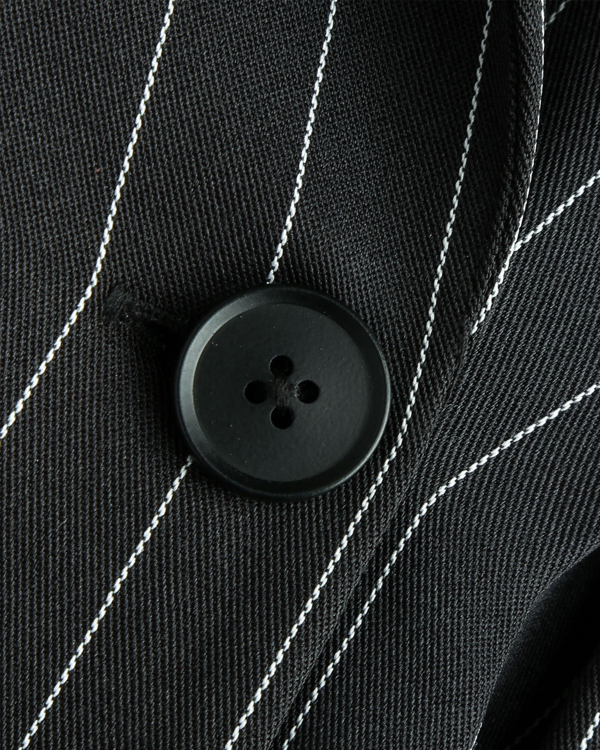 topwear,tops,formal, semi-formal,creative workwear, minimal, summer,woven,polycotton,yarn dyed,black,pinstripes, stripes,pinstripes,button,relaxed fit,blazer,longline,straight hem,notch collar,long sleeves,OY2006, 25060038GG"