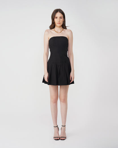 tailored-mini-dress,BLACK BANDEAU OFF SHOULDER DRESS,dresses,dresses,party,streetwear,woven,poplin,black,solid,pleated,tailored fit,bandeau,mini,off shoulder neck,sleeveless,