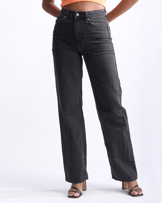 ASH BLACK WIDE LEG JEANS,ash black, black, bottomwear, full length, high rise, high waist, jeans, straight fit, wide leg,wide-leg-jeans-ash-black-solid,Length- Full length Waist- High waist Fit- Wide leg fitColor- Ash blackNo. of pockets- 4 Closure- Zip &amp; buttons