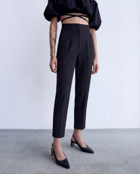 Black High-Waist Tapered Trouser