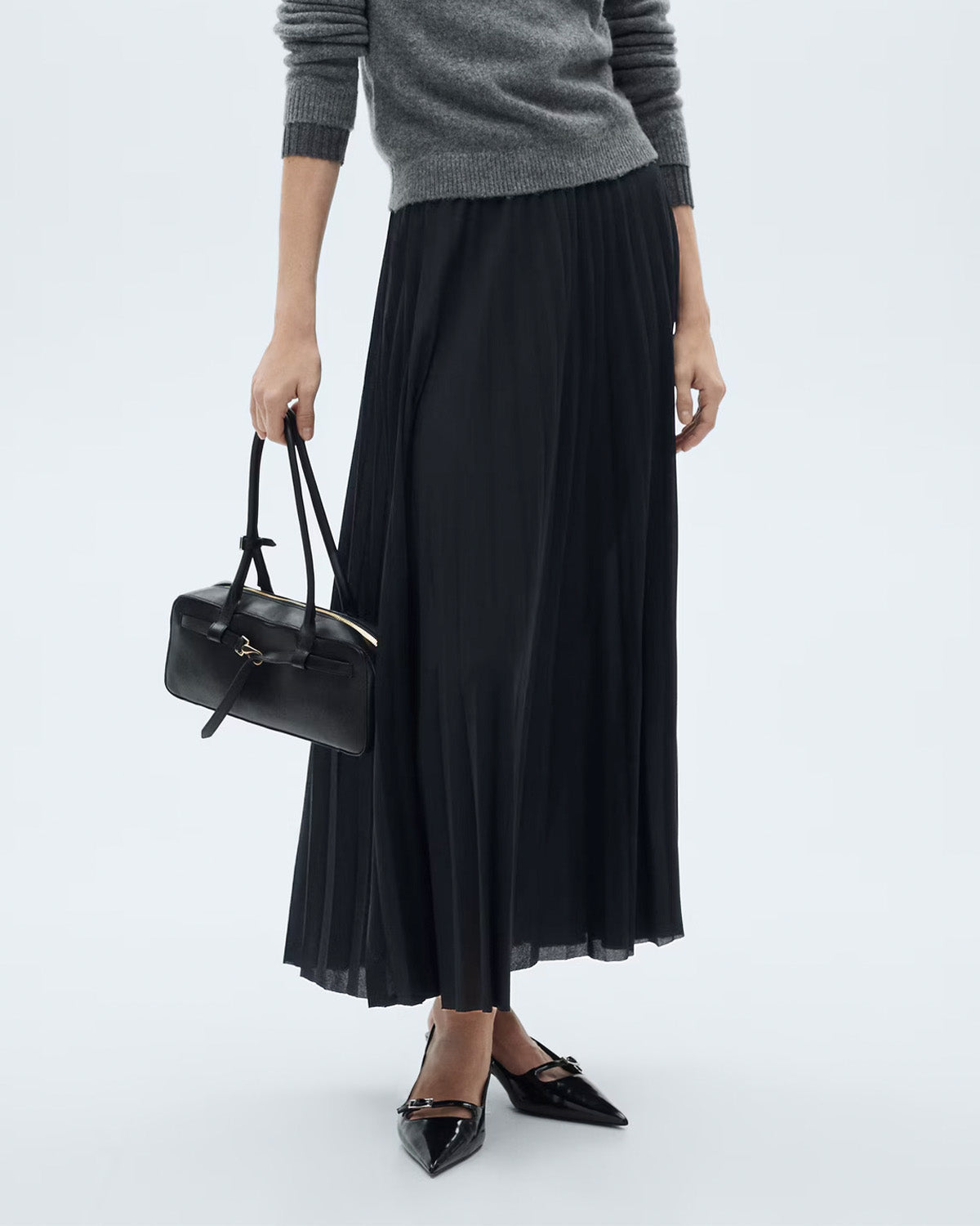 bottomwear,skirts,casual chic, outdoor events, party, vacation,soft girl, summer, streetwear, urban fit, vintage,woven,chiffon, black,pleated,relaxed fit,a-line skirt,maxi,flared,mid rise,25060053GG, OY2080