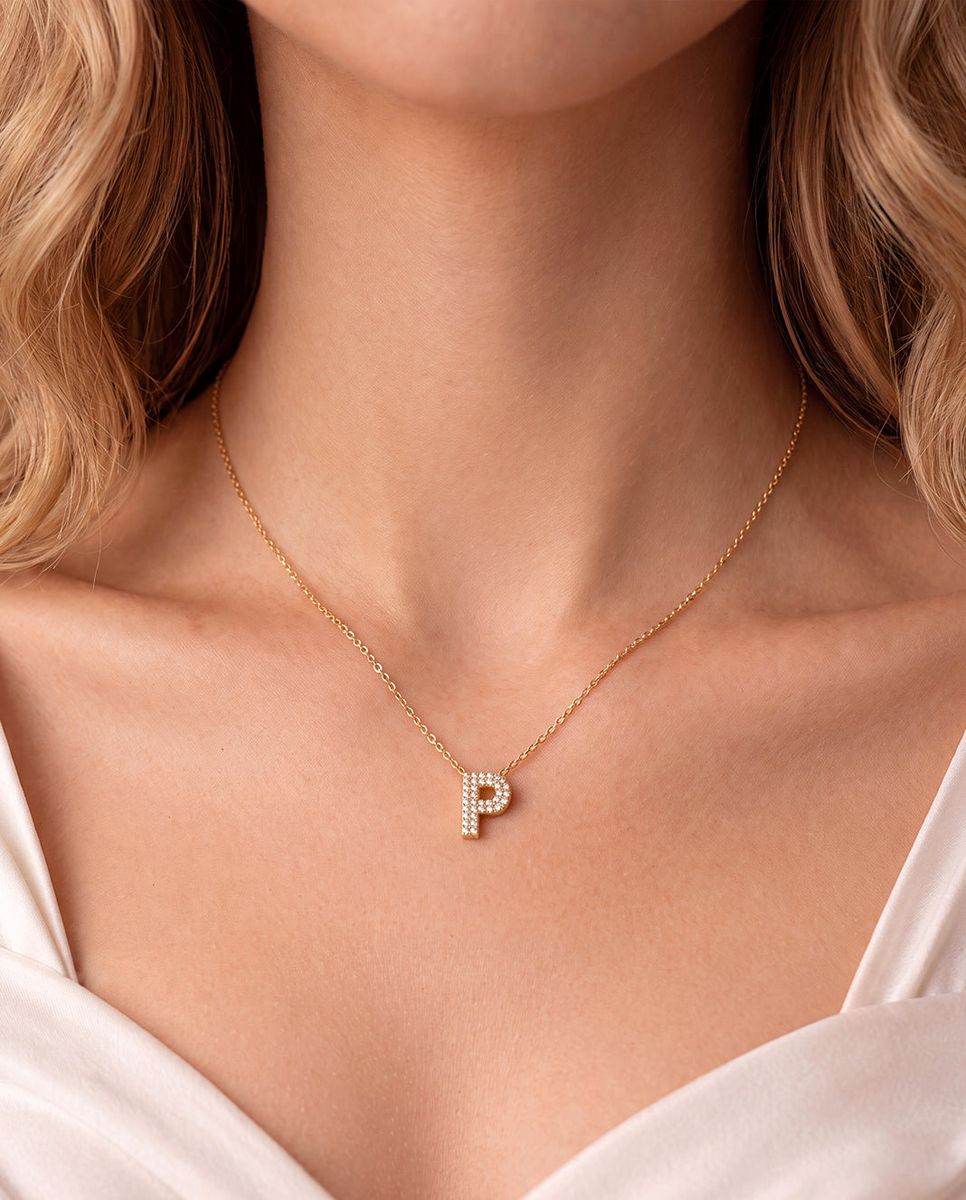 The P Rhinestone Anti Tarnish Necklace - Gold