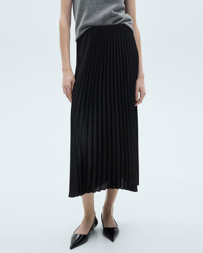 bottomwear,skirts,casual chic, outdoor events, party, vacation,soft girl, summer, streetwear, urban fit, vintage,woven,twill,black,pleated,relaxed fit,a-line skirt,maxi,flared,mid rise	25070005GG, OY2072