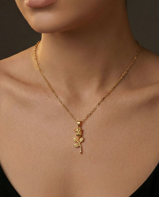 Golden Antitarnish Rose Necklace