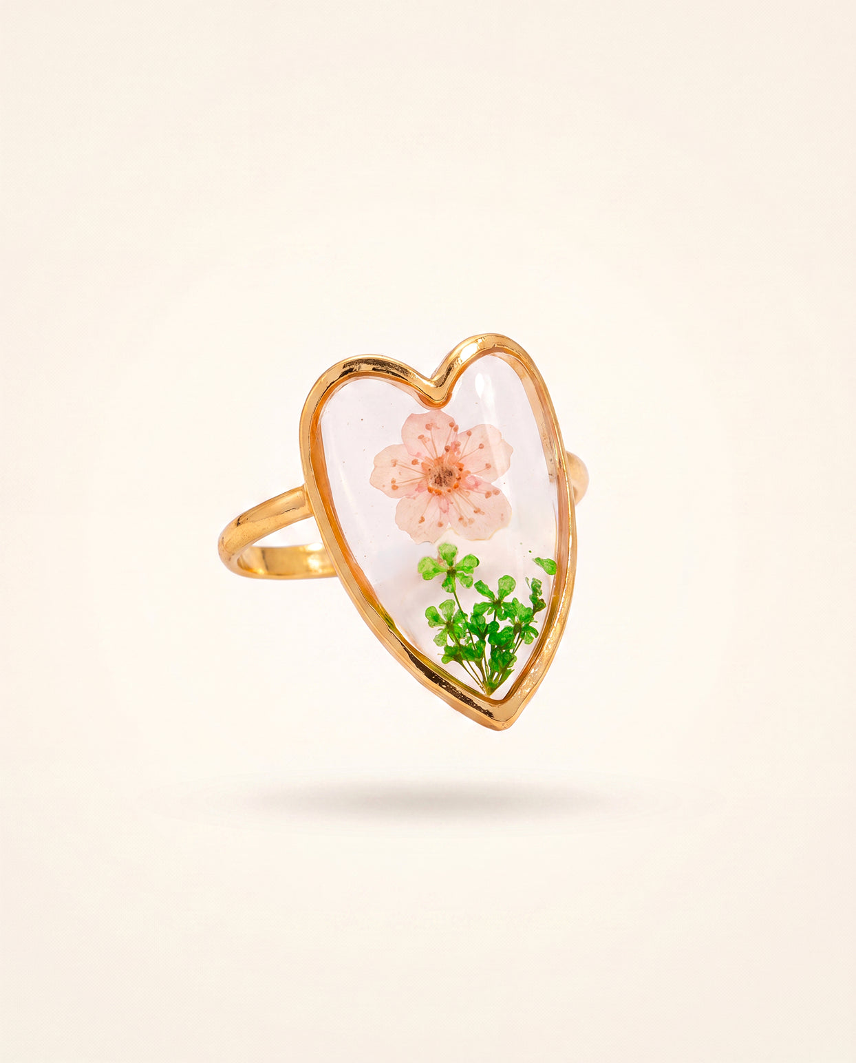 The Bloom Heart Anti Tarnish Ring - Gold