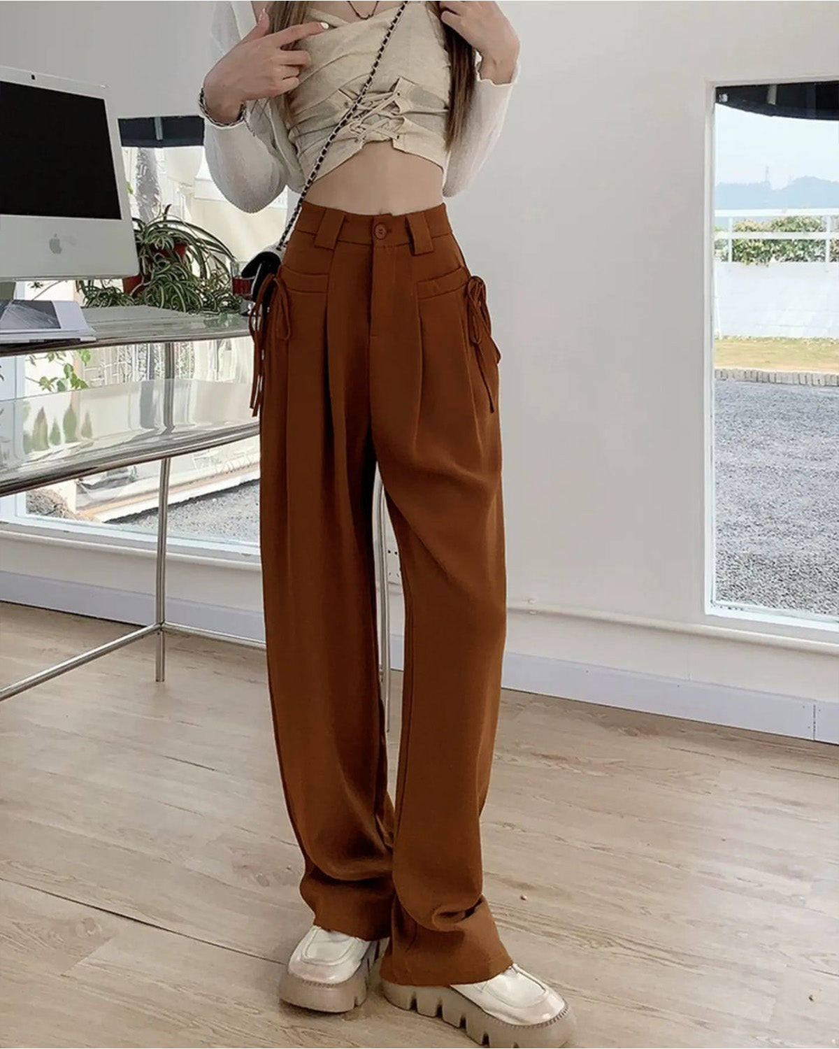 bottomwear,pants,semi-formal,workwear,stretchable,polyester, spandex,NA,rust,pleated,NA,relaxed fit,wide leg,full length,NA,high rise