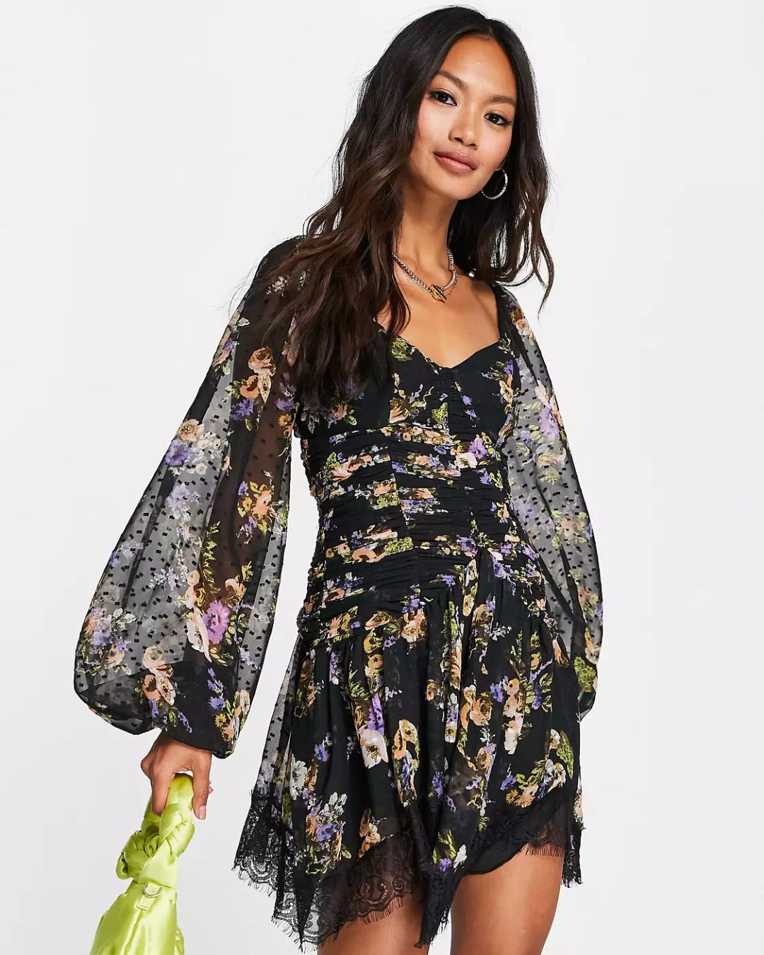 floral-fit-and-flare-dress-black,FLORAL FIT AND FLARE DRESS,Color: Black
Fabric: Georgette
Type: Fit And Flare
Fit: Slim Fit
Length: Mini
Neck: Sweetheart Neck
Sleeve: Puff Sleeve
Closure: Zipper
Print: Floral
Details: Gathered bodice and lace detail,dresses,dresses,vacation,soft girl,woven,georgette,black,floral,gathered,lace,slim fit,fit and flare,mini,asymmetric,sweetheart neck,puff sleeves,long sleeves