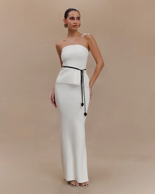 coord sets,bottomwear, topwear,casual chic, vacation, outdoor events,bold, minimal, summer, streetwear, utilitarian,knitted,ribbed,white,solid,slit,drawstring,skinny fit top,bandeau,waist length top,slit hem,off shoulder,no straps,no sleeves,no sleeves,skirts,Pencil Skirt,full length,straight hem,mid rise waist,no pockets, OY2176, 25080008GG