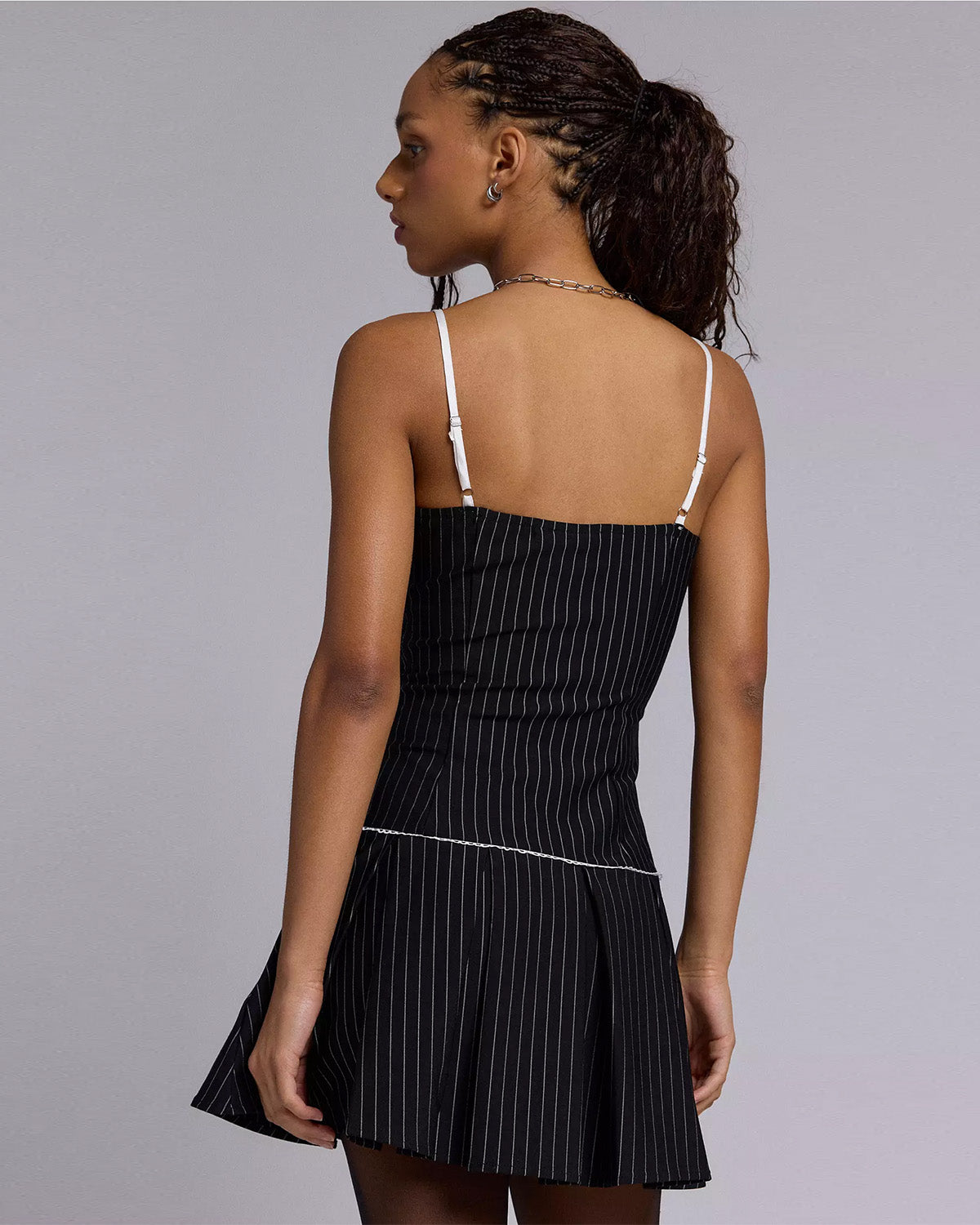 dresses,dresses,casual,feminine, glam, streetwear, vintage,woven,poly cotton,black,pinstripe, stripes,pleated,lace,tailored fit,a line,mini,straight hem,cami neck,adjustable strap,sleeveless,OY2007,25060039GG"