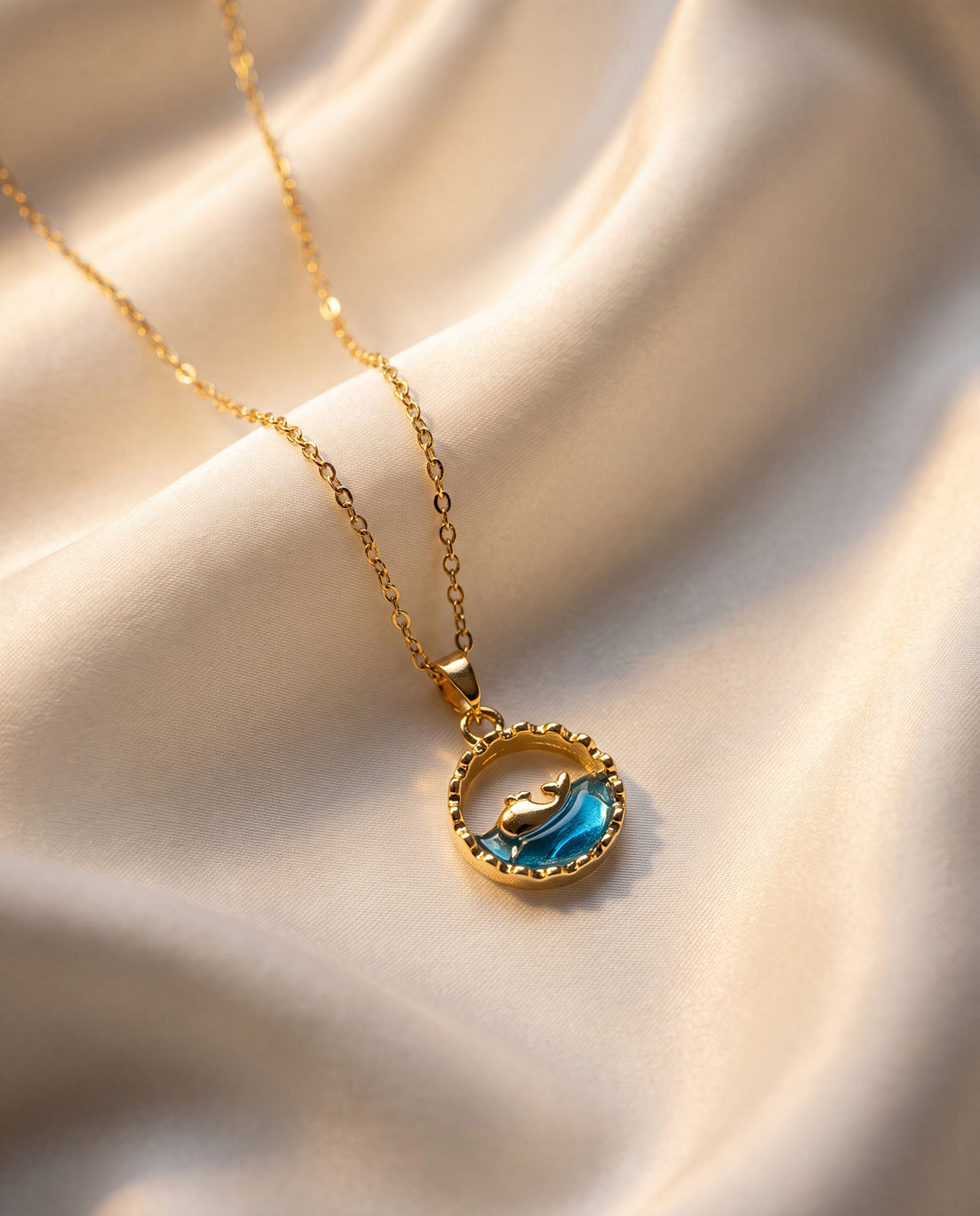 The Ocean Wave Anti Tarnish Necklace - Gold