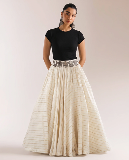 Black Cap Sleeve Crop Top