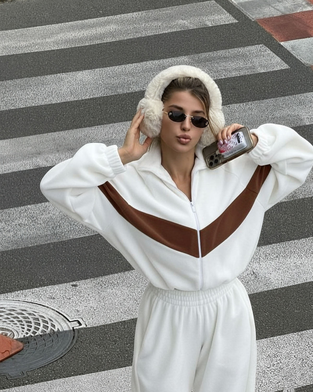 coord sets,bottomwear, topwear,casual chic, loungewear, vacation,genz fit, streetwear, winter,knitted, woven,fleece,,white,color block,panelling, ruched hem,zipper,relaxed fit top,zip up jacket,waist length top,gathered hem,high neck,no straps,long sleeves,long sleeves,zipper,trousers,joggers,full length,ruched hem,mid rise waist,no pockets,OY2192 White,25090051GG