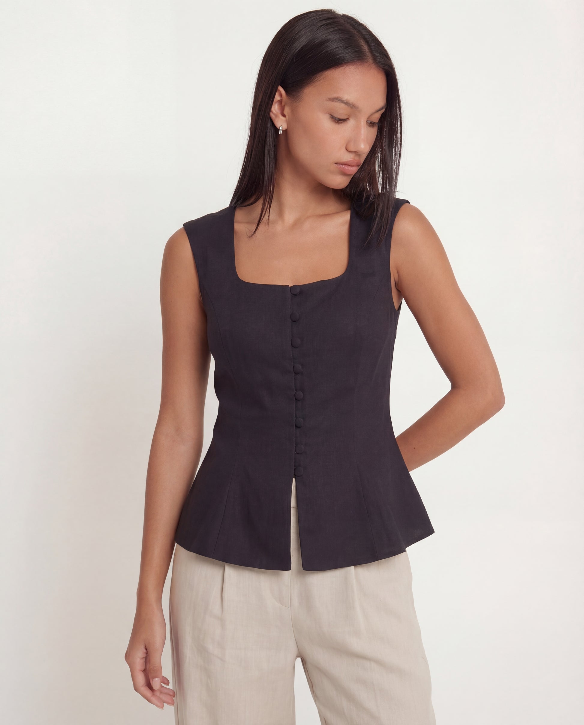 topwear,tops,semi-formal, vacation, outdoor events,minimal, sophisticated, summer,woven,cotton,black,solid,flounce,button,slim fit,peplum,waist length,flounce hem,square neck,shoulder strap,sleeveless, OY1909, 25060009GG