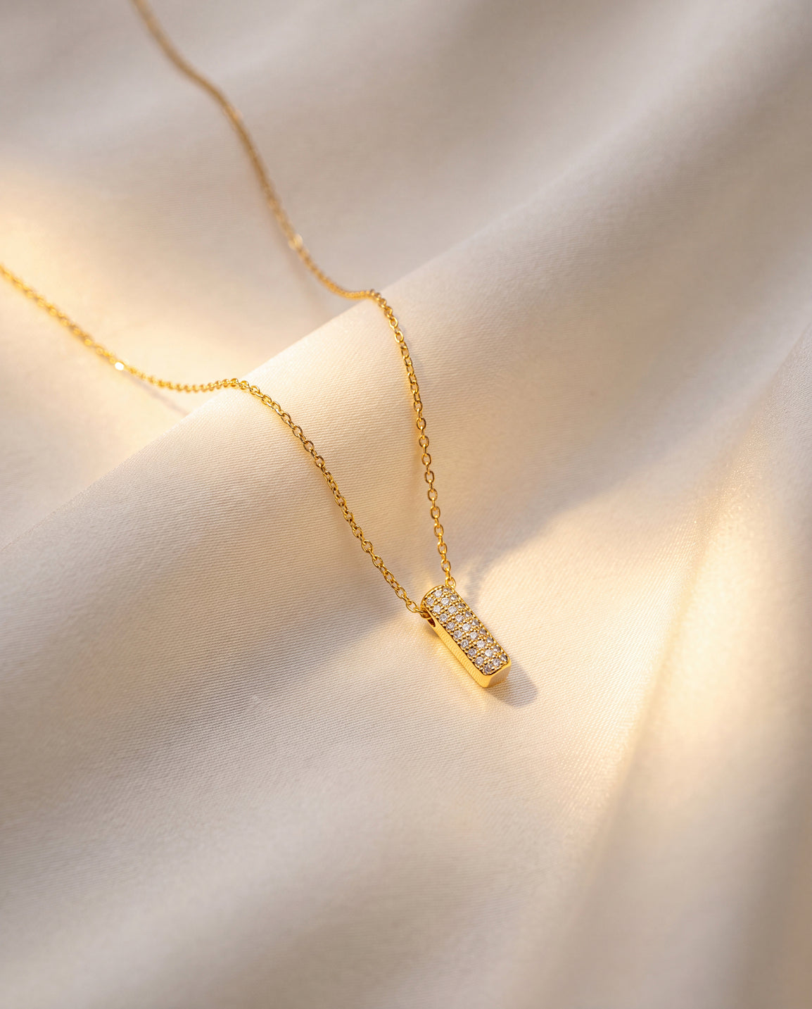 The I Rhinestone Anti Tarnish Necklace - Gold