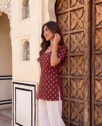 Kesar Halter Neck Corset Kurti