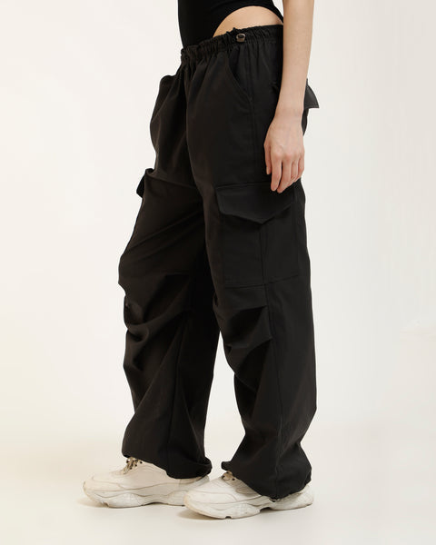 PARACHUTE PANTS WITH ADJUSTABLE SLIDER