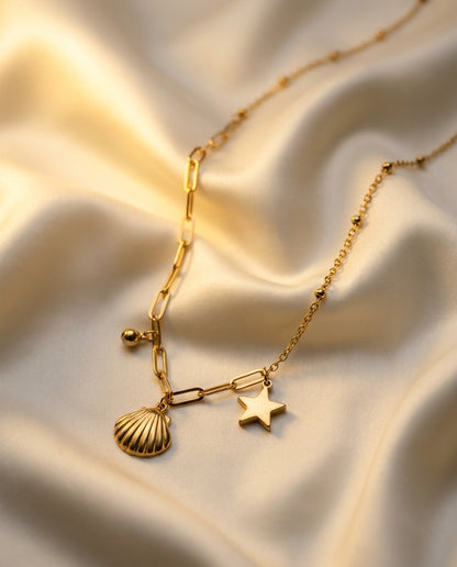 The Shore Charm Necklace - Gold