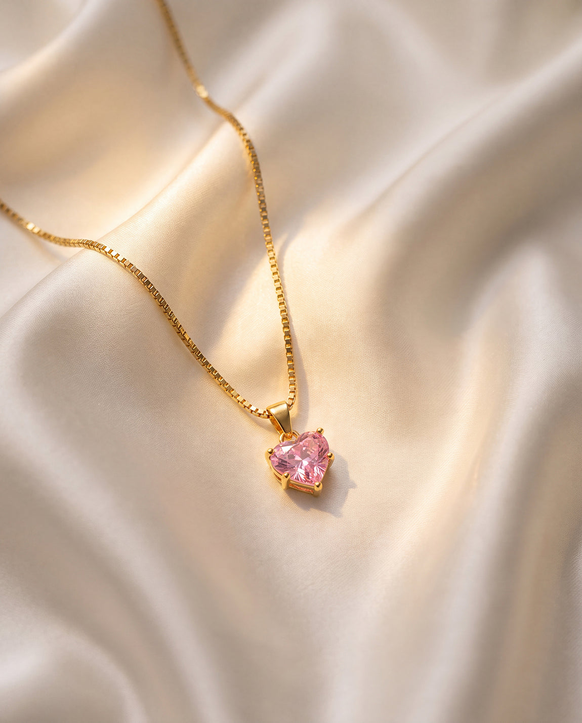 The Crystal Heart Anti Tarnish Necklace - Gold