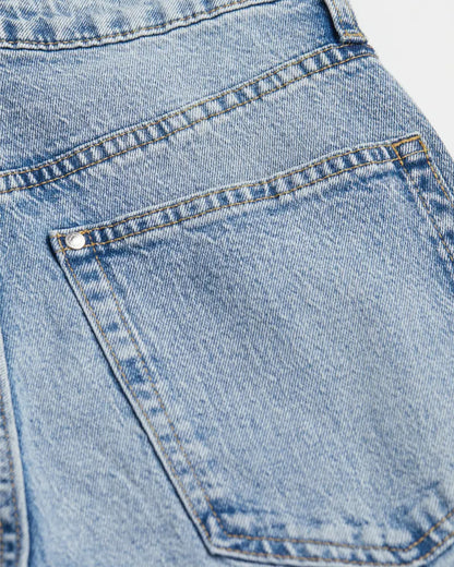 bottomwear,jeans,casual,streetwear,woven,denim,washed jeans, whiskers,sky blue,straight fit,full length,high rise,straight-fit-whisker-jeans-light-blue,Color: Light Blue
Fabric: Denim
Fit: Straight Fit 
Length: Full Length
Waist: High Rise
Closure: Zip & Button
No. of Pockets: 4
Print: Solid,STRAIGHT FIT WHISKER JEANS