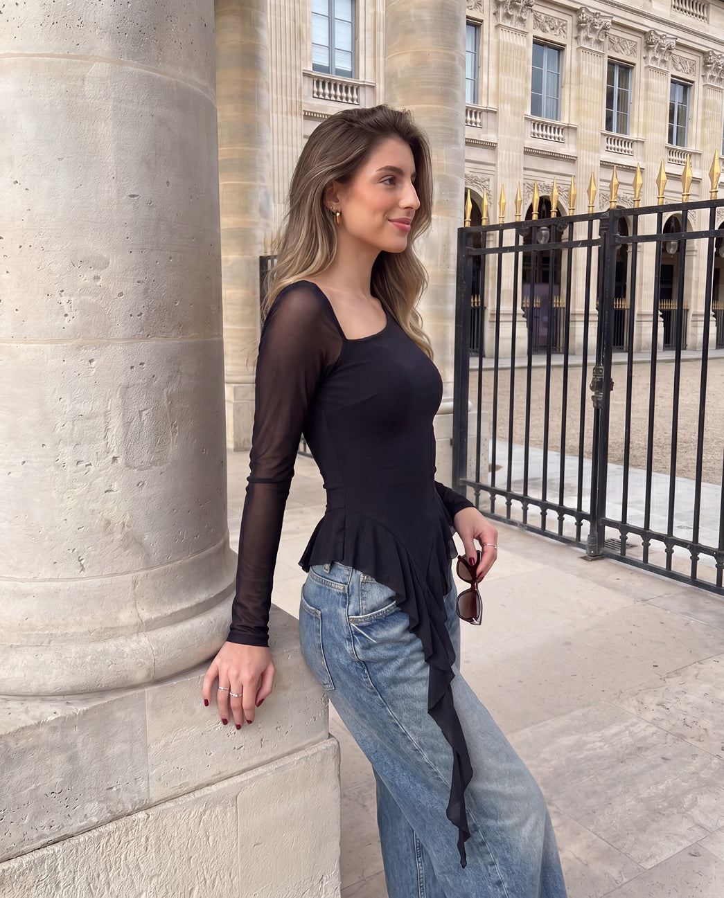 Assymetric Mesh Top - Black