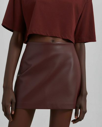 bottomwear,skirts,casual chic, outdoor events, party, vacation,gen z, summer,woven,pu leather,maroon,textured,zipper,a line fit,mini skirt,mini length,straight hem,mid rise, OY2230, 25090057GG