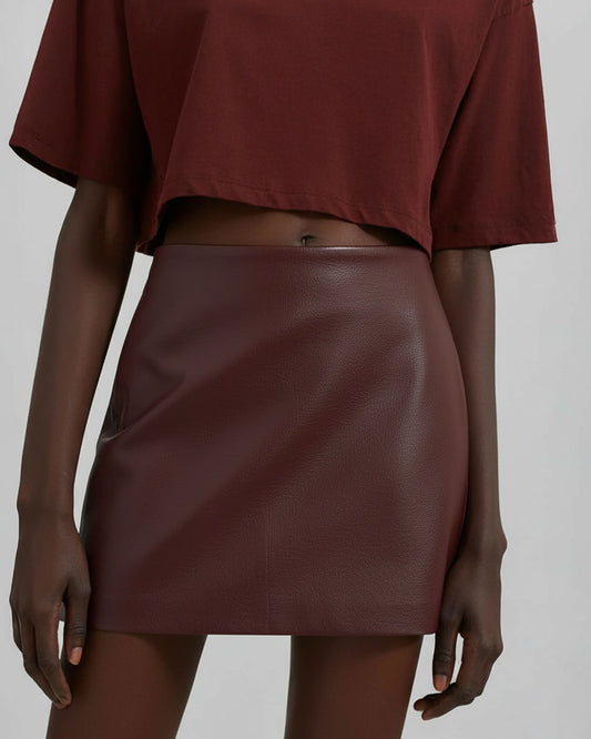 bottomwear,skirts,casual chic, outdoor events, party, vacation,gen z, summer,woven,pu leather,maroon,textured,zipper,a line fit,mini skirt,mini length,straight hem,mid rise, OY2230, 25090057GG