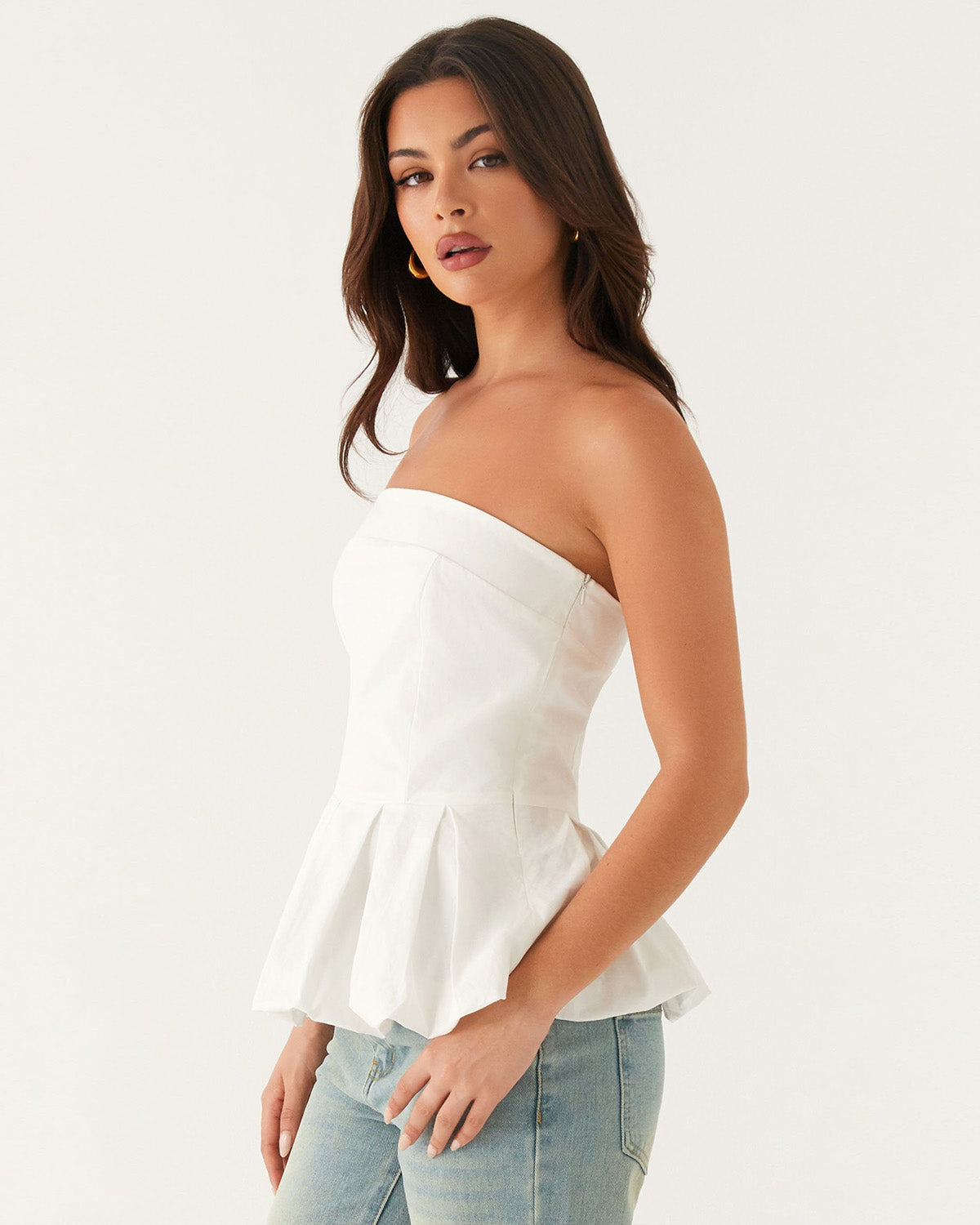 topwear,tops,casual, vacation, outdoor events,bold, glam, minimal, summer,woven,cotton,white,solid,pleated,skinny fit,balloon top,waist length,bubble hem,off shoulder,sleeveless, OY1913, 25060016GG