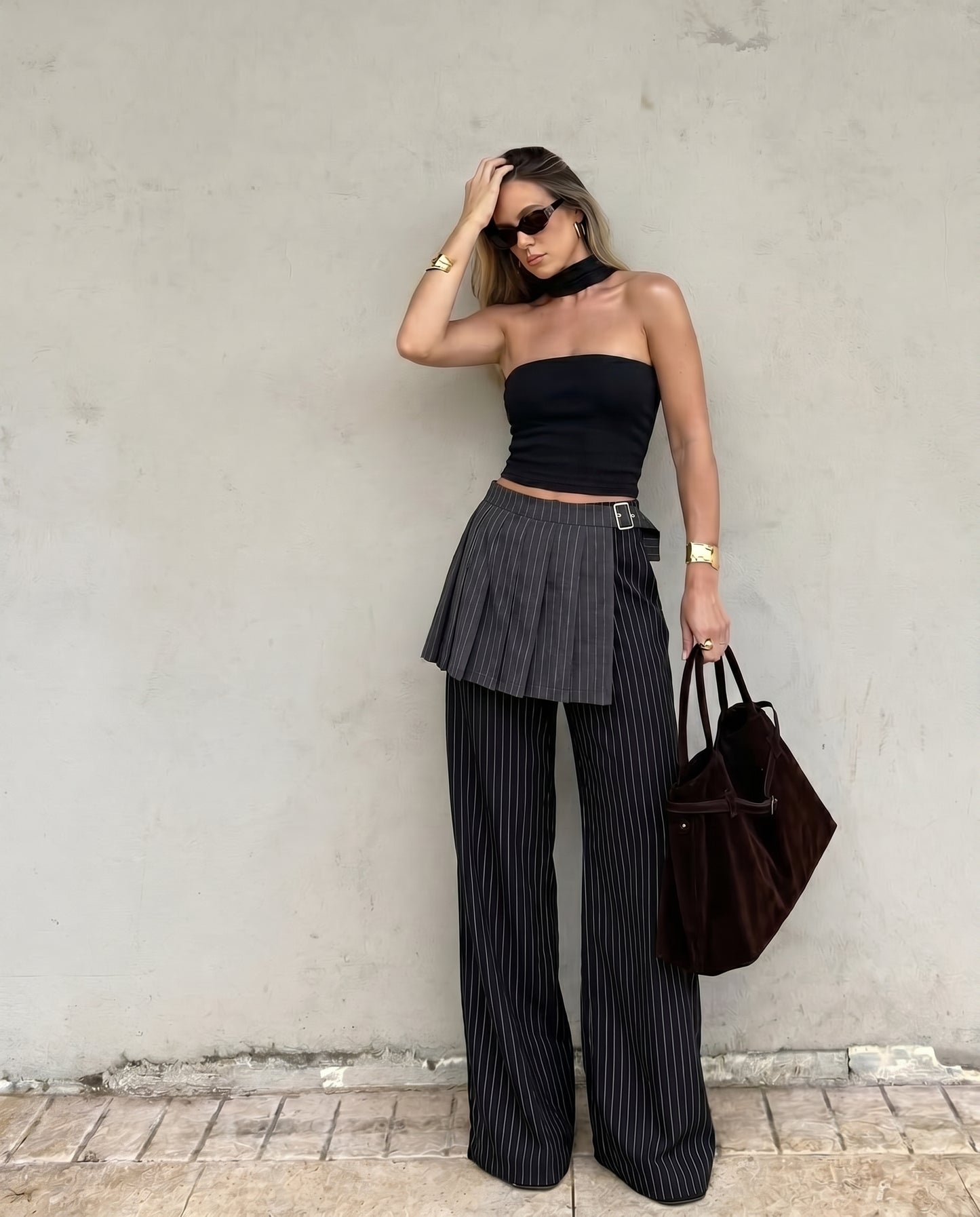 bottomwear,trousers,casual, casual chic,gen z, summer, black,buckles,wide leg fit,wide leg,full length,straight hem,high rise OY2054, 25110064GG