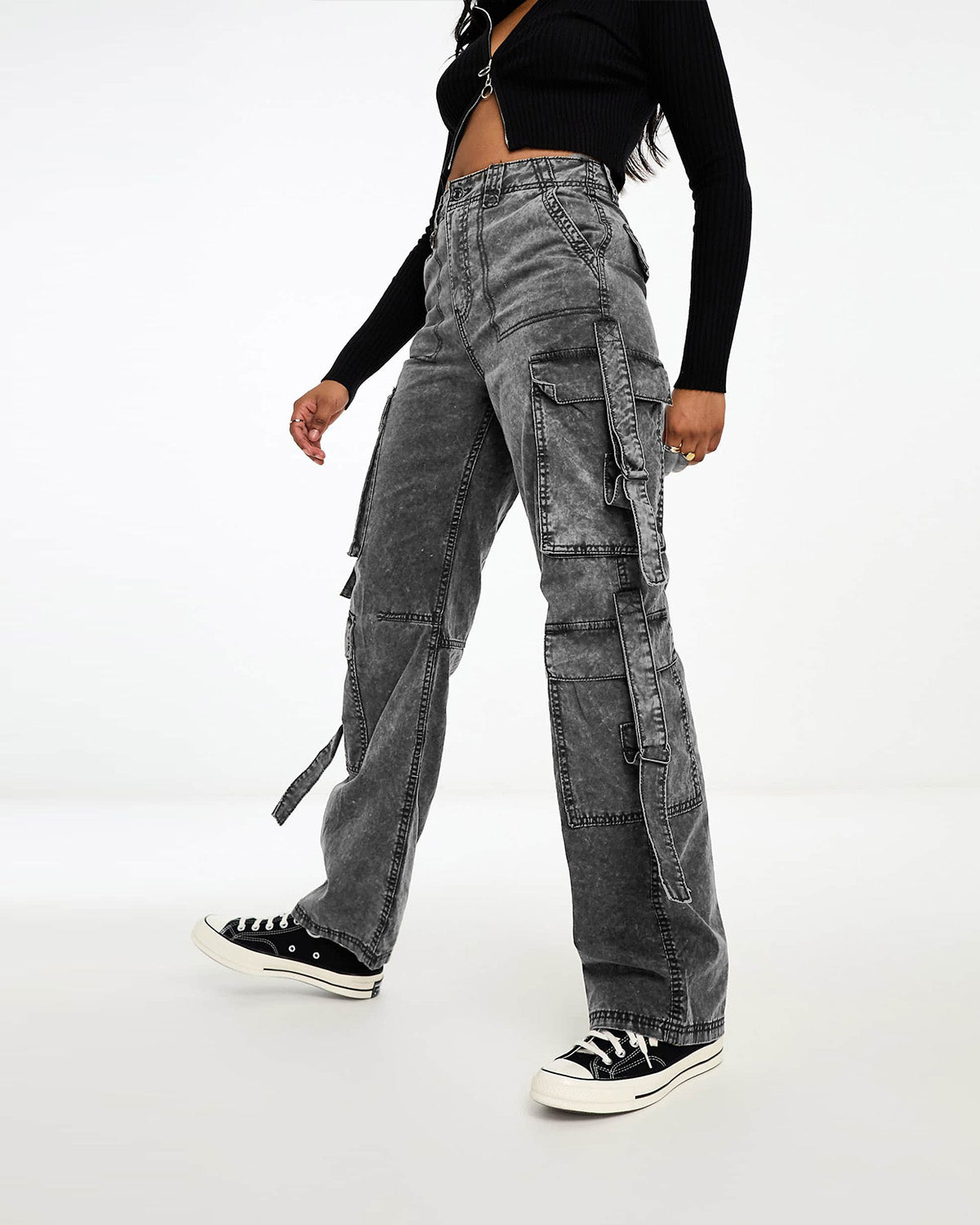 bottomwear,cargos,casual,summer, streetwear, urban fit,woven,denim,washed jeans, washed effect,ash grey,multi pocket, patch pocket, side pockets, utility pocket,straps,baggy fit,wide leg,full length,NA,high rise