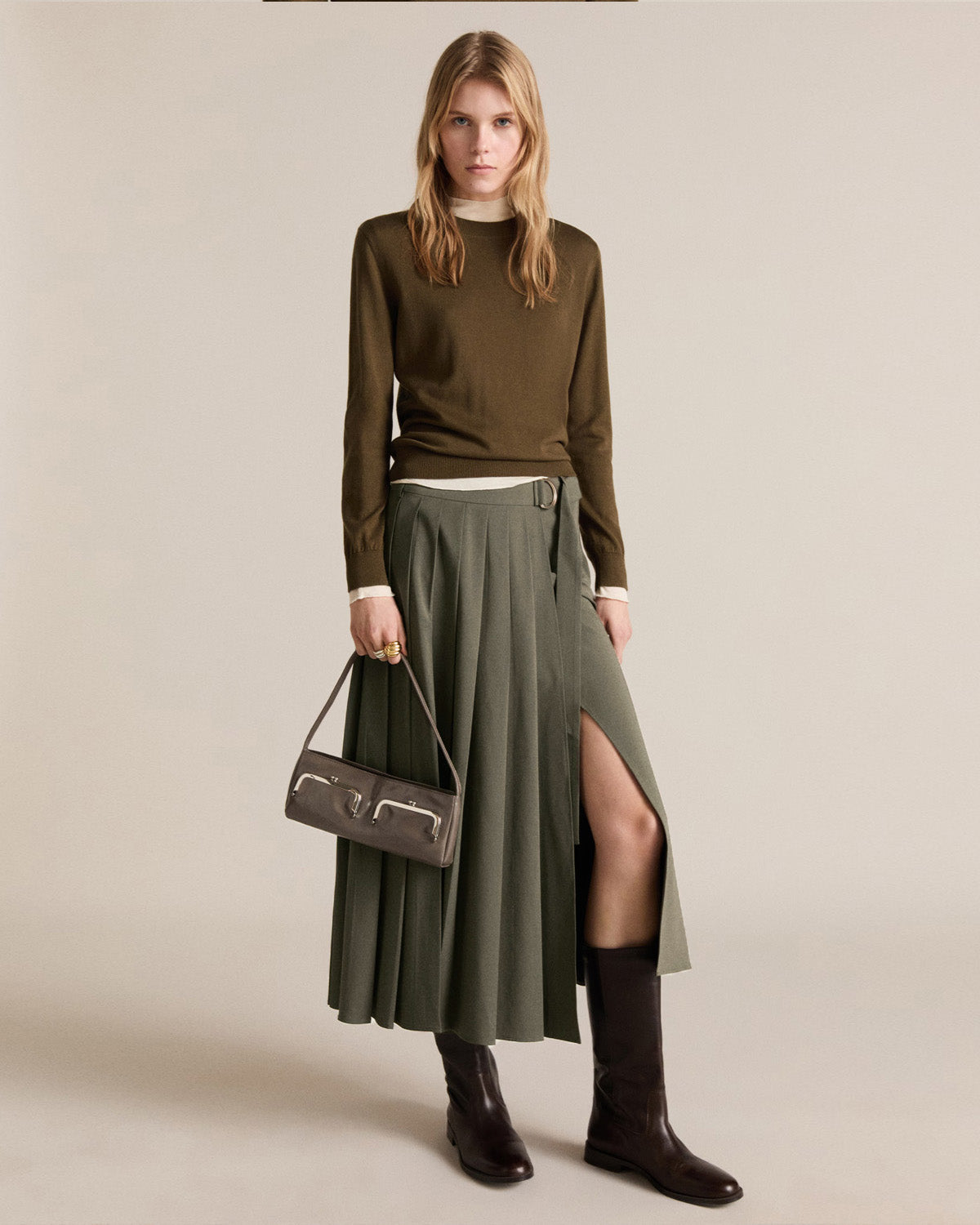 bottomwear,skirts,casual chic, outdoor events, party, vacation, urbanfit,soft girl, summer, streetwear, urban fit, vintage,woven,pleated,relaxed fit,a-line skirt,maxi,flared,mid rise,25070007GG, OY2075