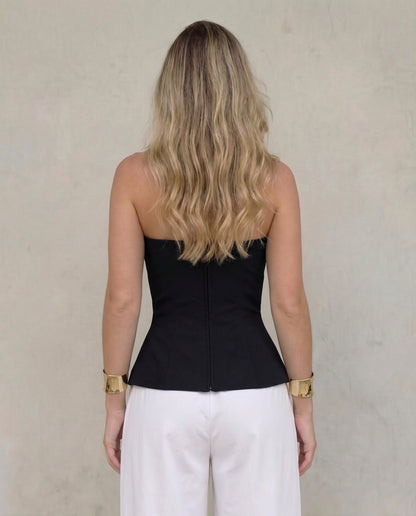 black, corset,topwear,tops,casual,gen z, summer,streetwear, elegant, classy,solid,ruched,button,slim fit,fitted,waist length, no straps,set in sleeves,short sleeves, OY1702