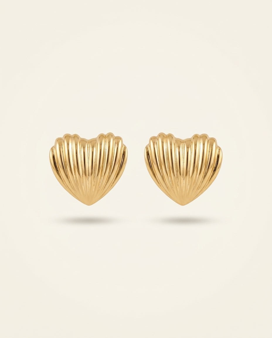 The Amour Anti Tarnish Studs - Gold