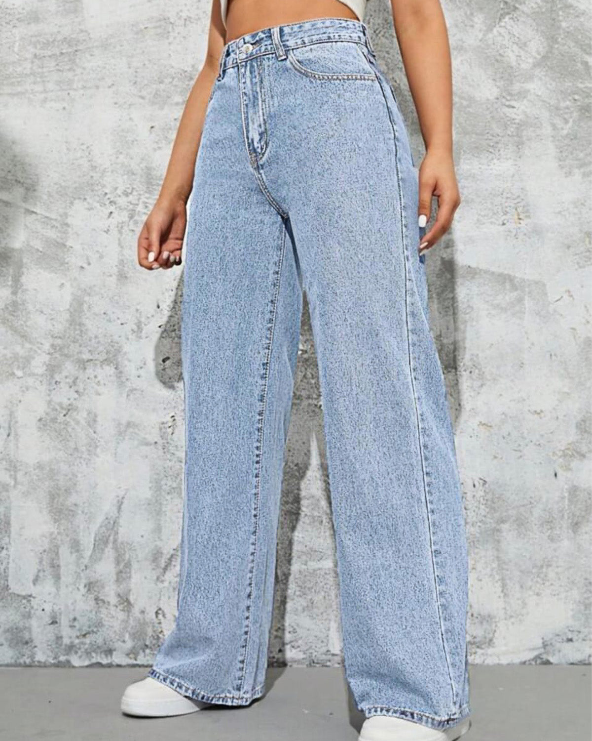WASHED RELAXED FIT JEANS