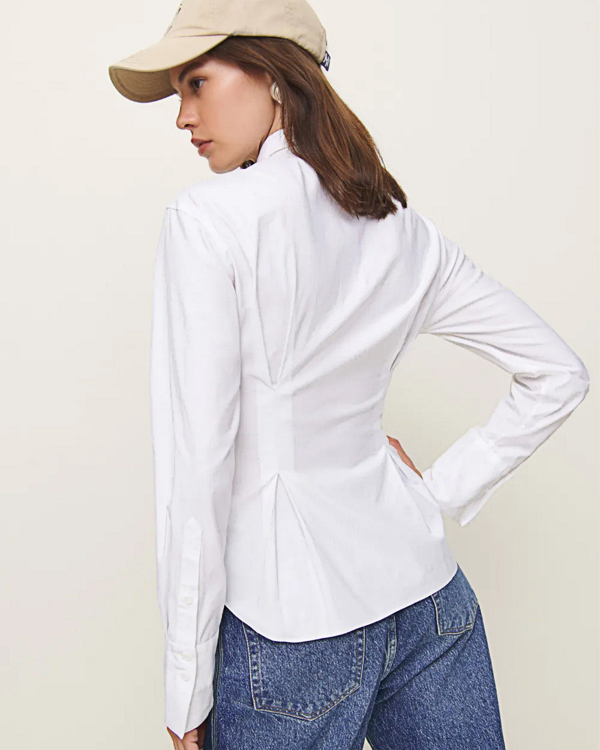 topwear,tops, shirts,casual, semi-formal, outdoor events,minimal, summer, timeless,woven,cotton,white,solid,button,slim fit,shirt,longline,flared hem,spread collar,cuff sleeves,long sleeves, OY1911 - white, 25060019GG