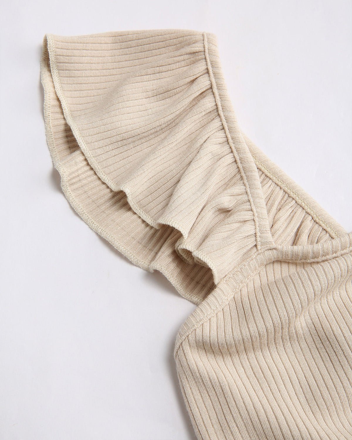 sweetheart-neck-crop-top-beige,SWEETHEART NECK CROP TOP,topwear,tops,casual,streetwear,knitted, stretchable,single jersey,beige,solid,ruched,skinny fit,crop,crop,sweetheart neck,cap sleeves,