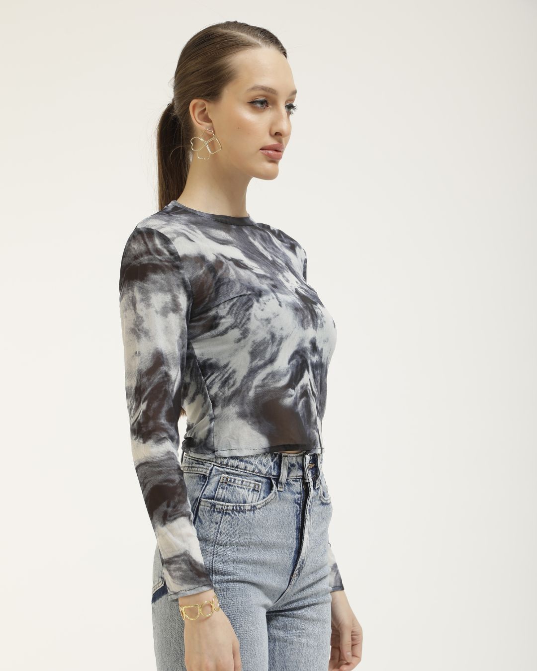 ABSTRACT PRINTED MESH TOP,abstract, black, crew neck, crop, full sleeves, grey, lycra, mesh, printed, sheer, slim fit, stretchable, tops, topwear, white,abstract-printed-skinny-top,Neck - Crew neckSleeve - Full sleevesFit - Slim fitPrint/Pattern - Abstract printedColor - Black, White, GreyMaterial - 4 way stretch mesh Size - Waist ( 26 - 32 ), Bust ( 30 - 34 )