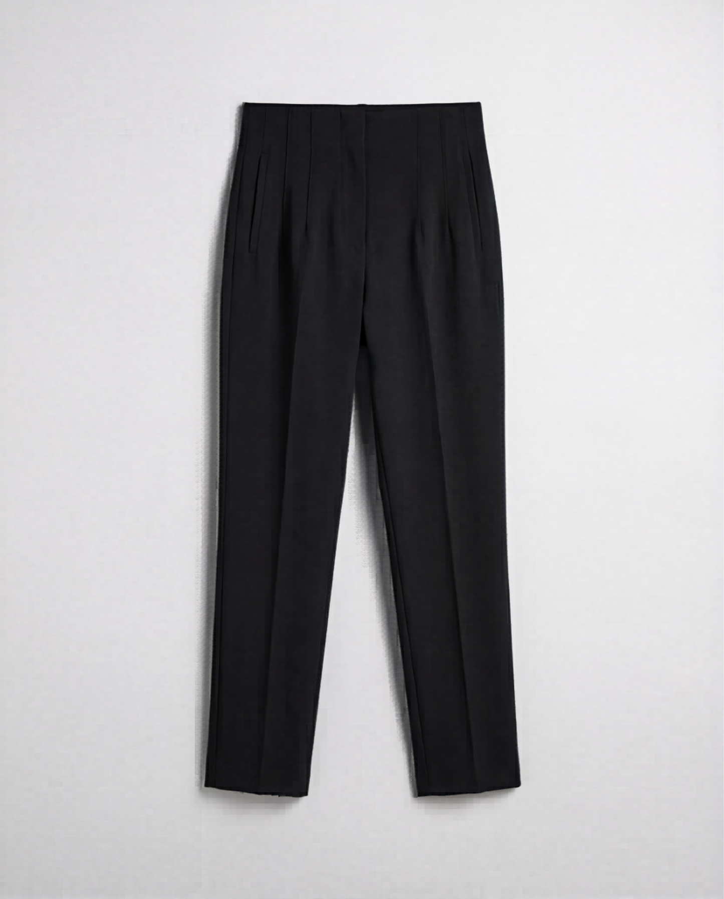 Black High-Waist Tapered Trouser