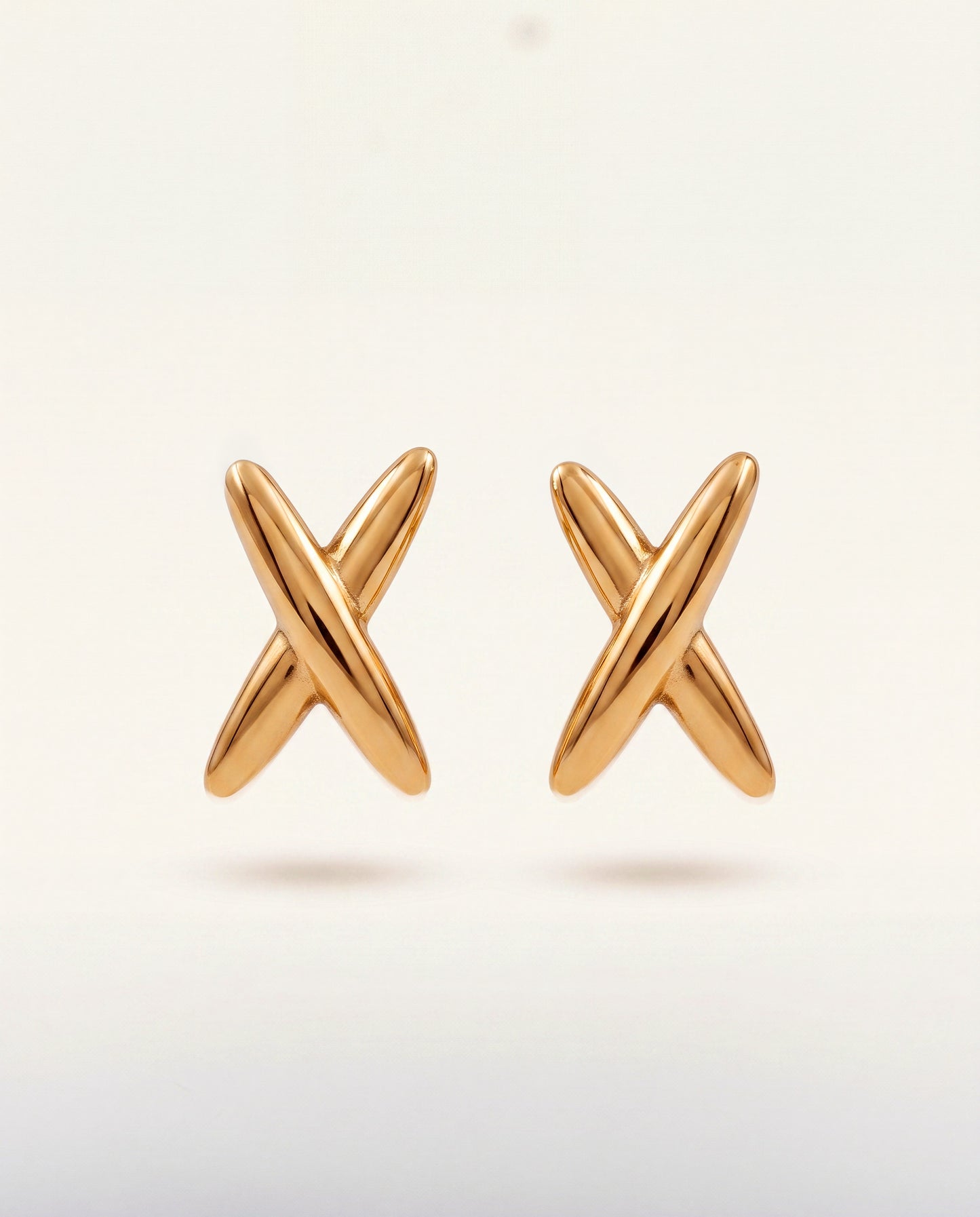 The Kiss Stud Anti Tarnish Earrings - Gold