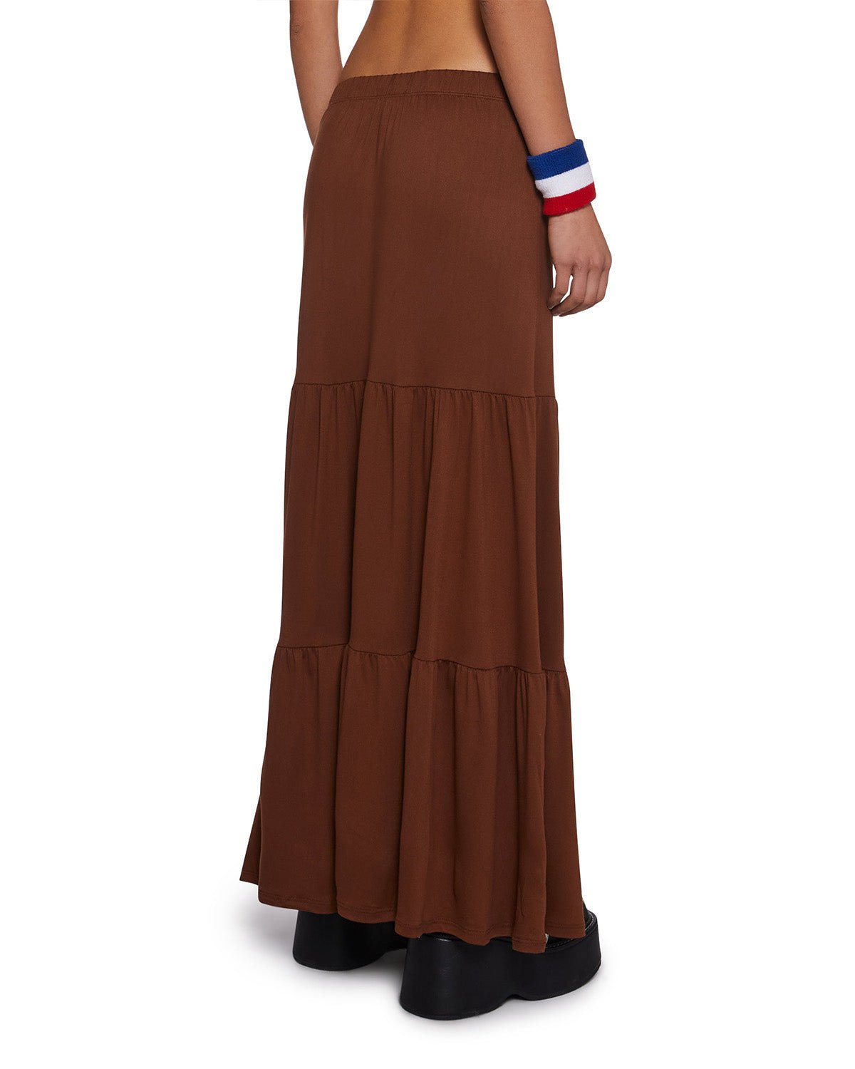 tiered-brown-long-skirt-brown-oy1502,25010002GG72,bottomwear,skirts,vacation,beach, streetwear,knitted,ribbed,brown,tiered,relaxed fit,tiered,maxi,mid rise,Color: Brown
Fit: Relaxed Fit
Length: Maxi
Waist: Mid Rise
Closure: Elasticated
Fabric: Ribbed
Print: Solid,TIERED BROWN LONG SKIRT