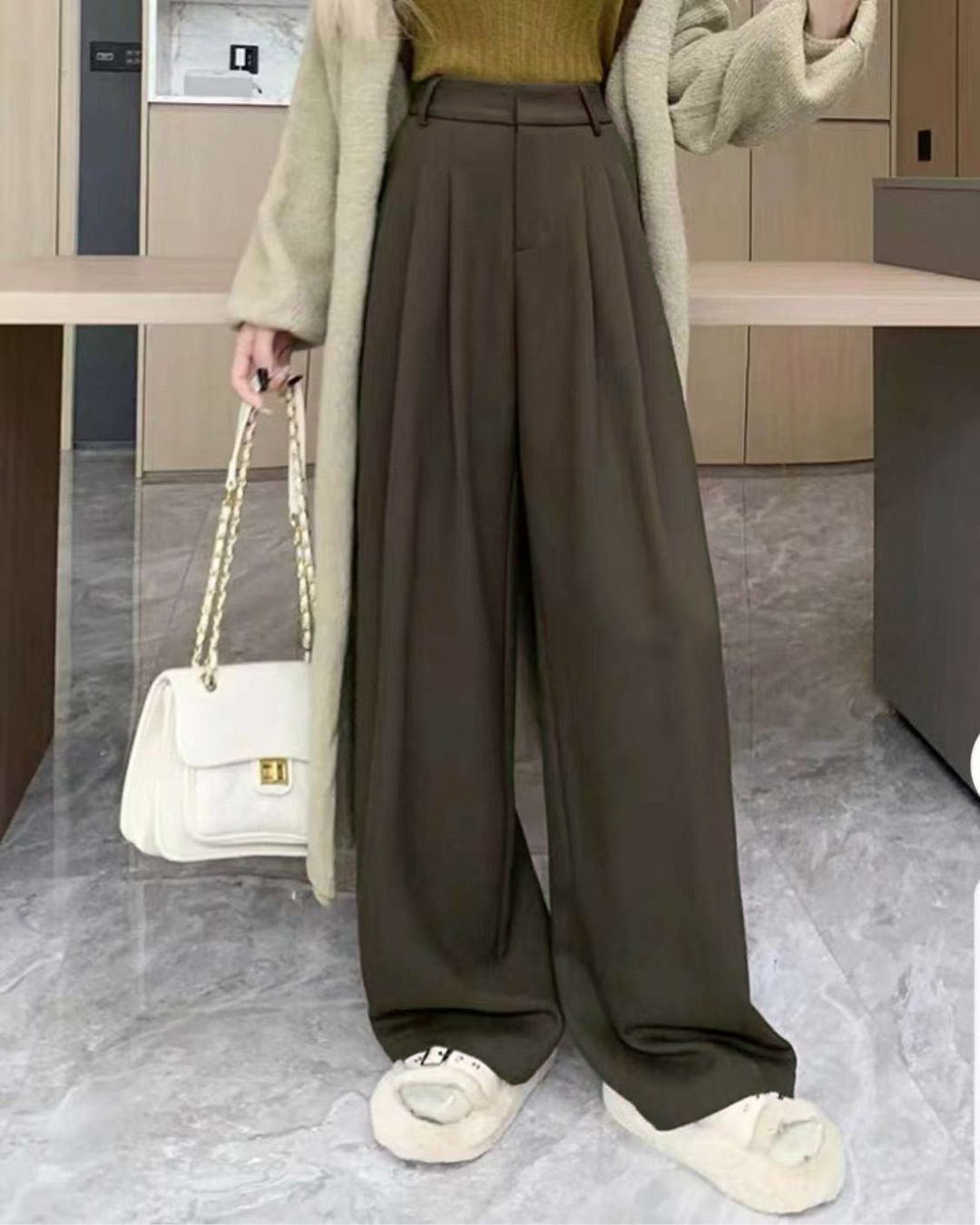 PLEATED STRAIGHT PANTS,bottomwear, full length, high rise, olive green, pants, pleated, polyester, relaxed fit, semi-formal, streetwear, summer, wide leg, woven,pleated_straight_pants_olivegreen,Color- Olive GreenFabric- Polyester Type- Wide LegFit- Straight Fit Length- Full Length(41in)Waist- High RiseClosure- Zip &amp; ButtonNo. of Pockets- 2Print- SolidDetail- Pleated*Available with belt