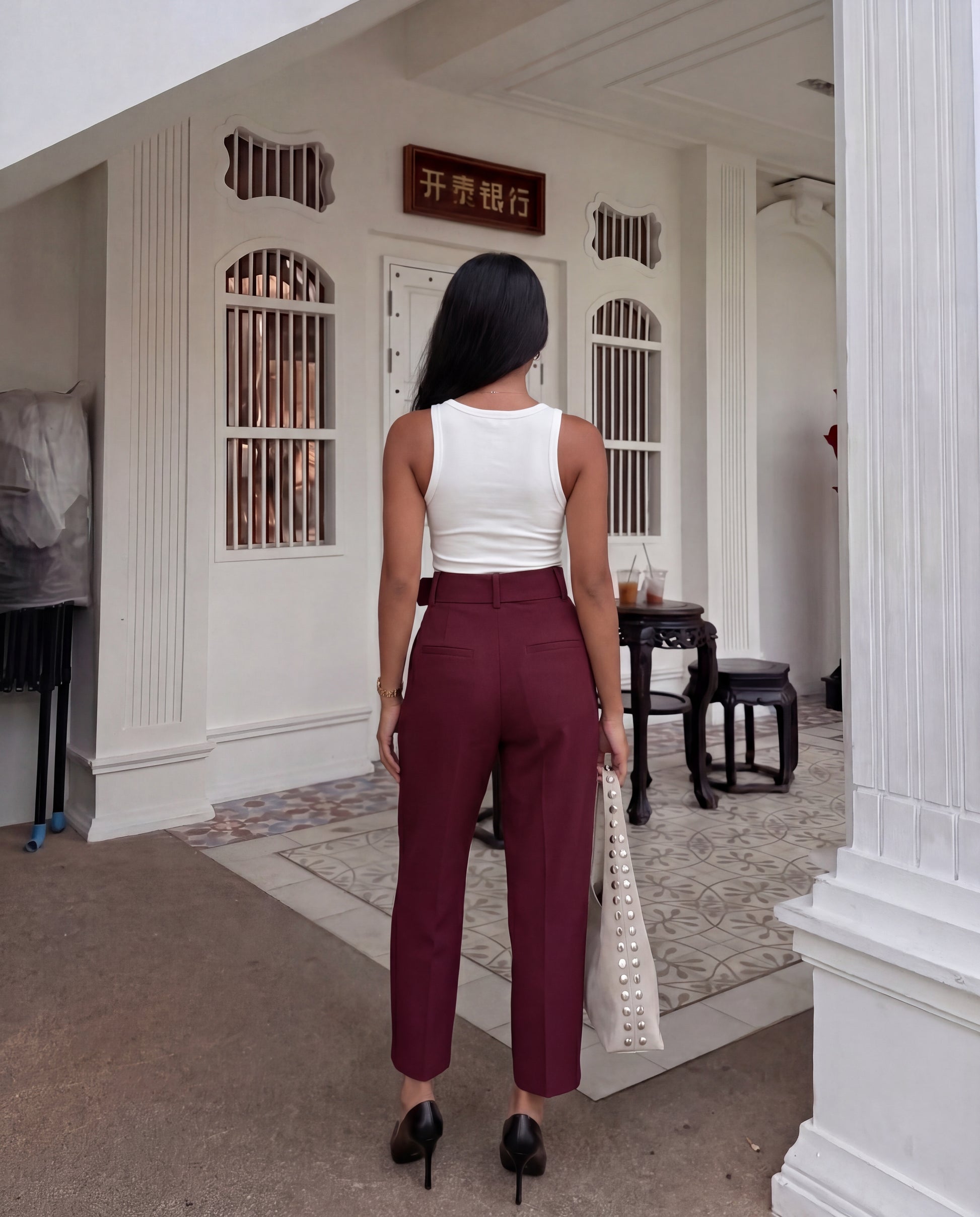 bottomwear,pants,formal, semi-formal,business outfit, urban fit, workwear,woven,polyester, spandex,maroon,pleated,belt,tailored fit,tapered,full lengthhig, h rise	25010046GG, OY942