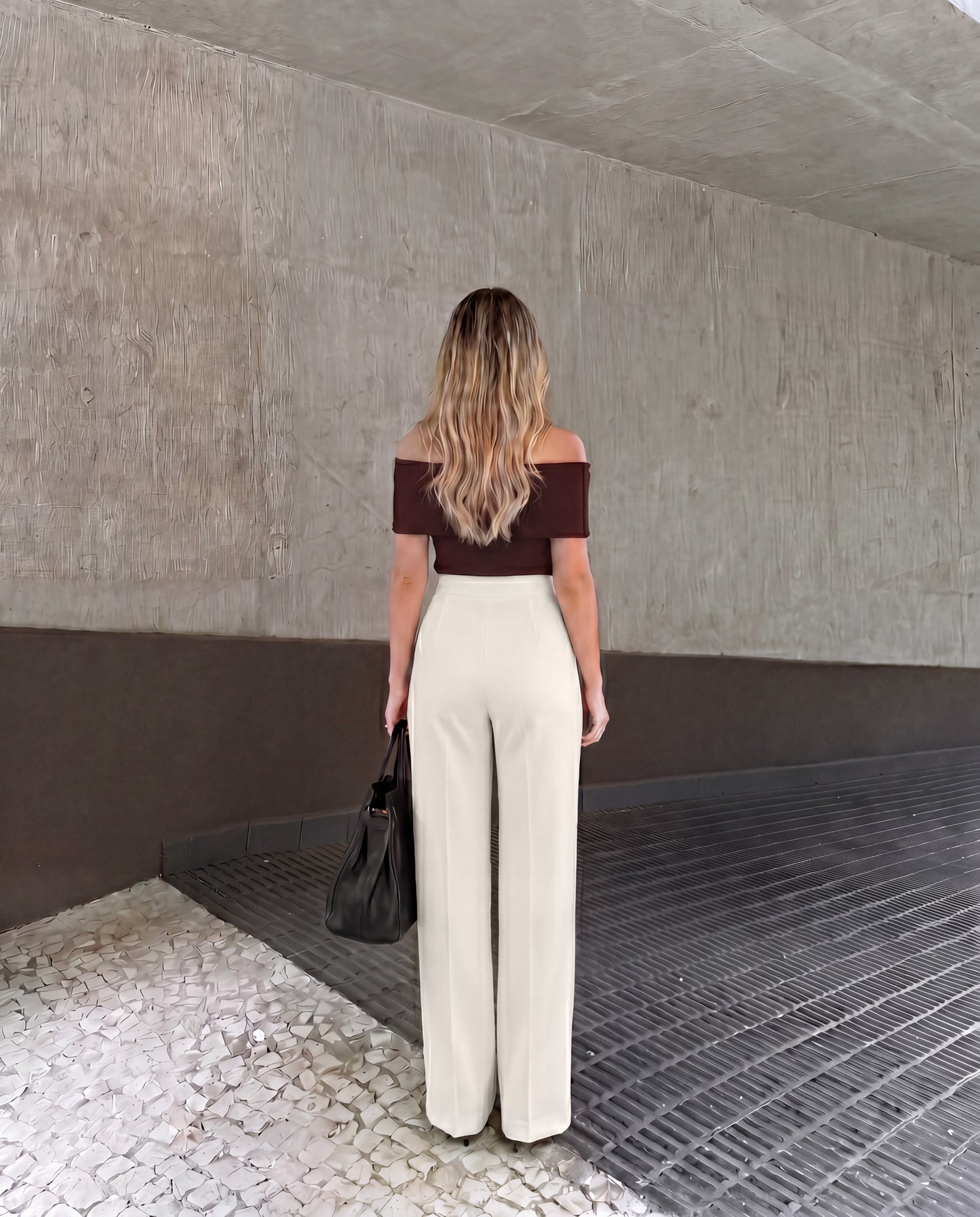 bottomwear,trousers,casual,gen z,gathered,white,wide leg fit,wide leg,full length,straight hem,high rise OY2050, 25110057GG