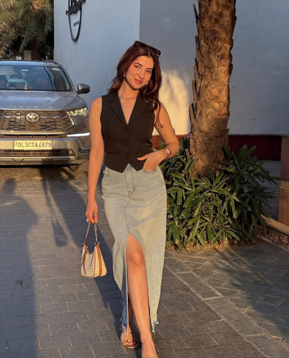 Tailored Waist Coat With A Notch Collar