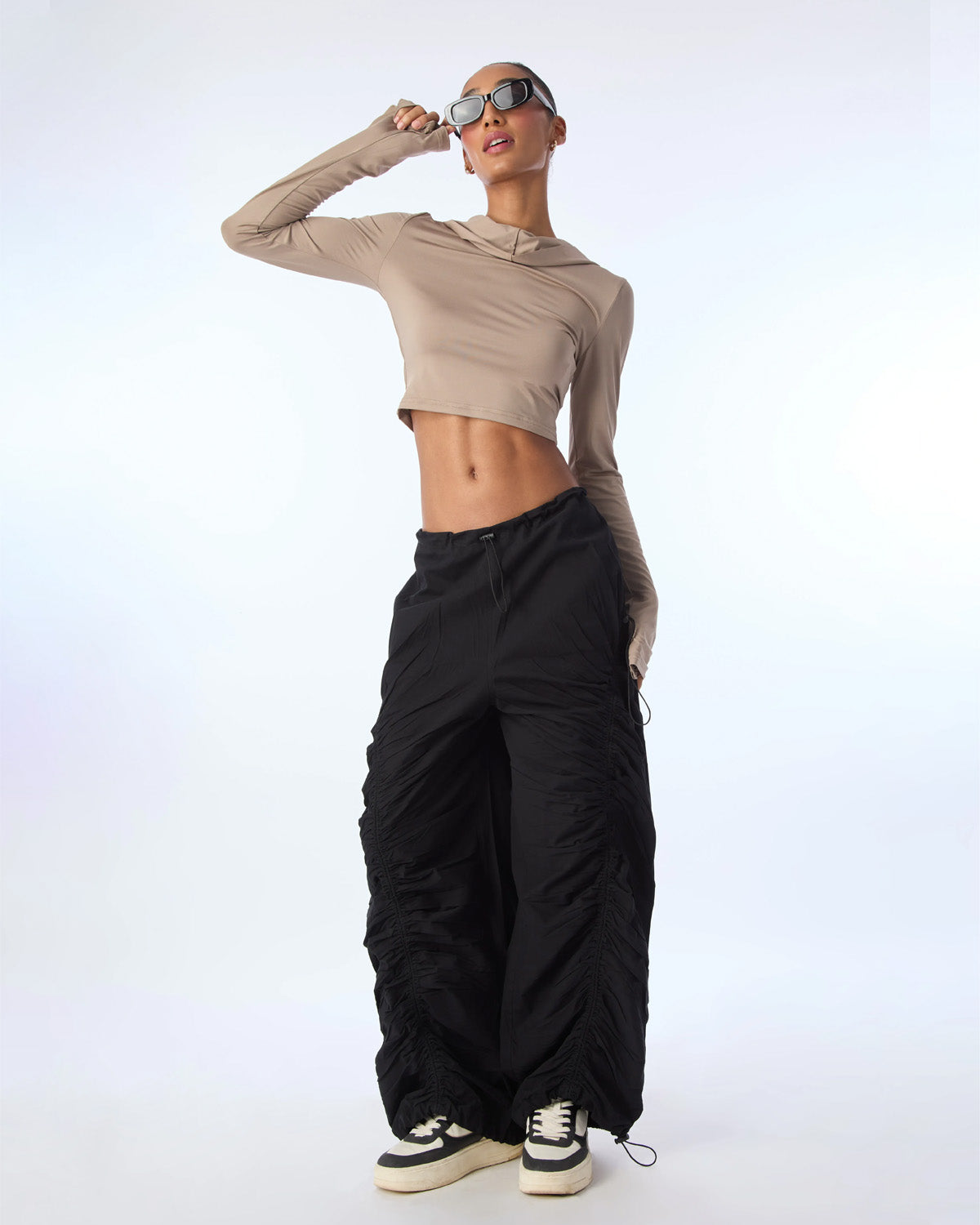 RUCHED PARACHUTE PANTS