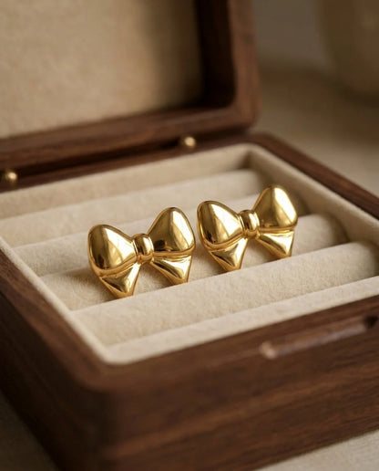 The Ribbon Anti Tarnish Studs - Gold