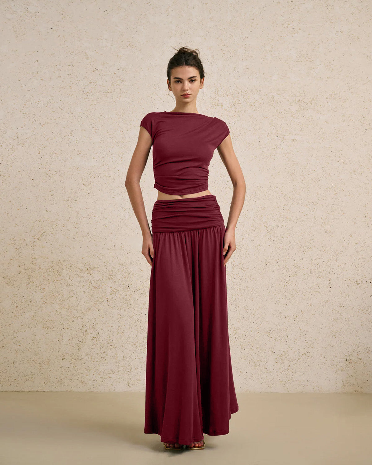 coord sets,bottomwear, topwear,casual chic, outddoors, vacation, lunch date, summer,urban fit, genz, minimal,knitted,ribbed,ruching,dark brown,solid,ruching,,,slim fit top,fitted top,waist length,straight hem,crew neck,no straps,short sleeves,cap sleeves,slip on top,skirts,flare  skirt,full length,flared hem,mid rise waist,no pockets, OY3049, 25070020GG