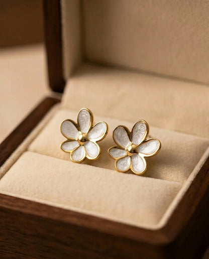 The Daisy Anti Tarnish Studs - Gold